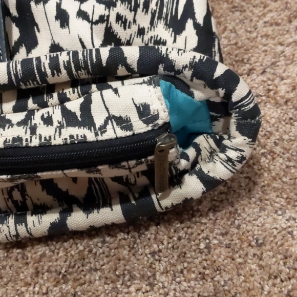Cynthia Rowley B&W Ikat Weekender Bag - Picture 8 of 12
